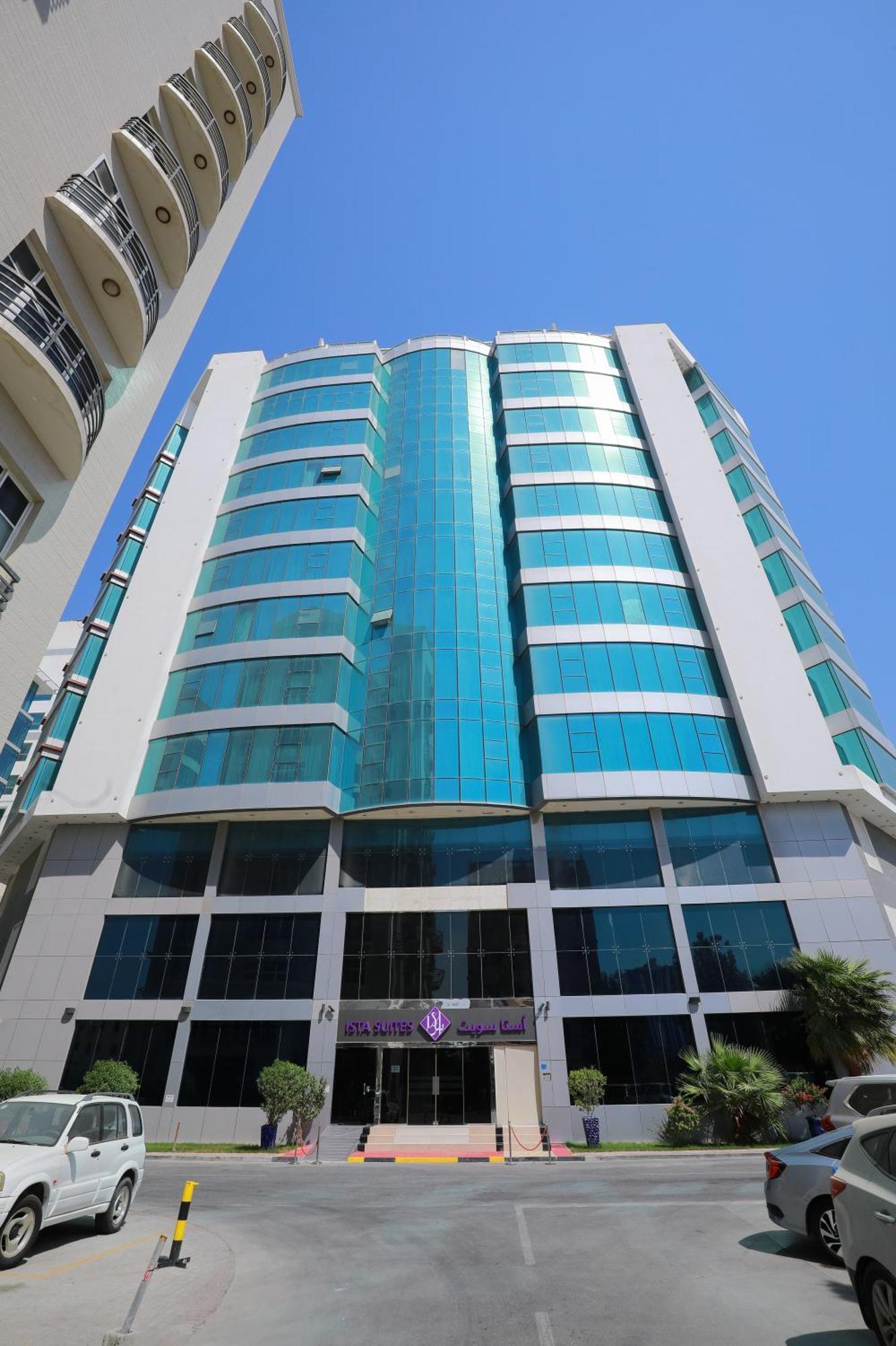 Ista Suites Seef Манама Екстериор снимка